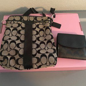 Coach purse/ wallet